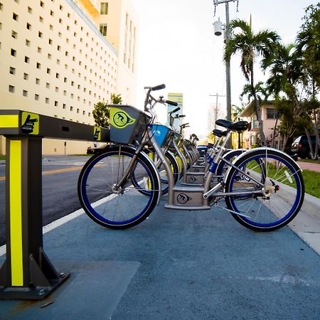 Greenview Hotel By Lowkl Miami Beach Bagian luar foto