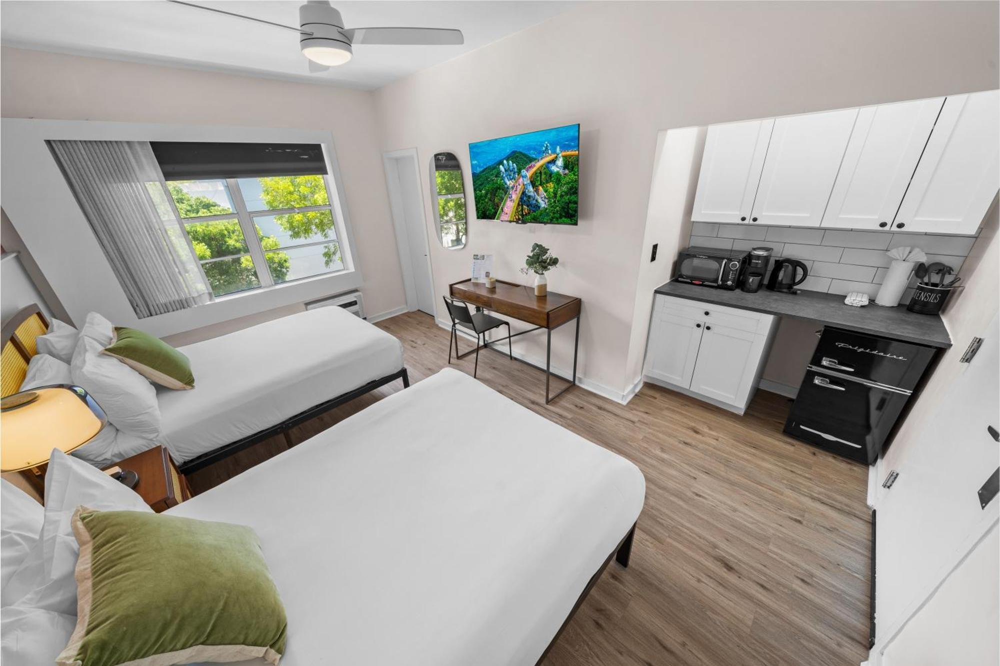 Greenview Hotel By Lowkl Miami Beach Bagian luar foto
