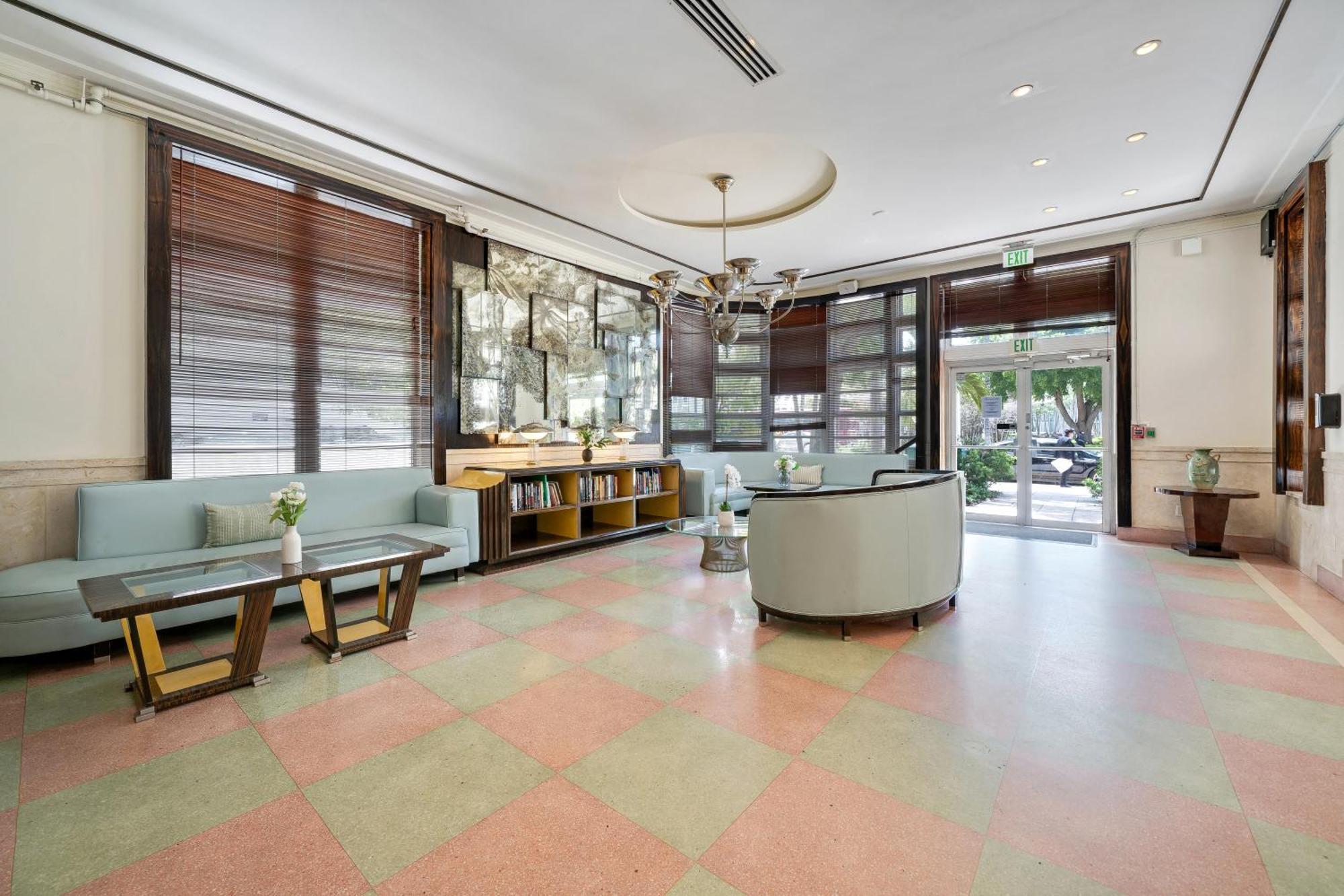 Greenview Hotel By Lowkl Miami Beach Bagian luar foto